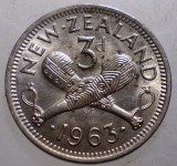 B.434 NOUA ZEELANDA NEW ZEALAND ELIZABETH II 3 PENCE 1963