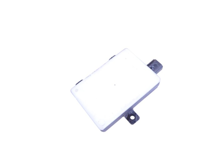 Modul de control unghi mort JAGUAR F-PACE X761 2018 OEM: JX63-14F152-AE 17734253