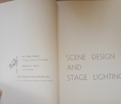 Scene design and lighting - W. Oren Parker, Harvey K. Smith foto