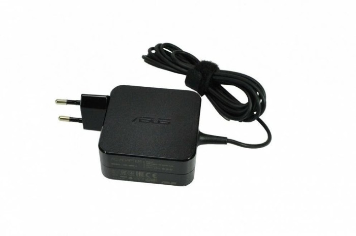 70. Incarcator laptop Asus AD883020 19V 2.37A 45W mufa 4.0x1.3