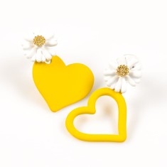 Cercei asimetrici floare si inima