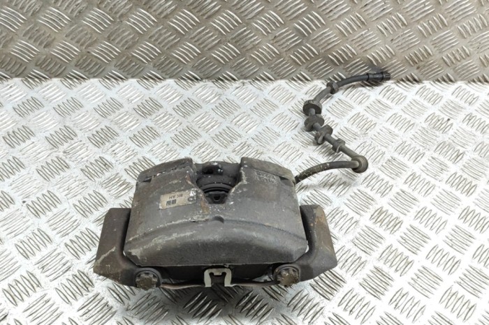 Etrier de fr&acirc;nă dreapta față AUDI A5 8T3 2014 OEM: 8K0615124H 23889985