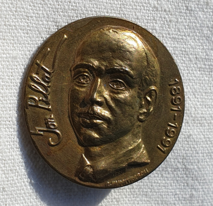 Insigna Personalitati din Romania - Ion PILLAT ( 1891-1945 ) - publicist rom&acirc;n