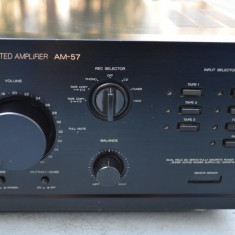 Amplificator Akai AM 57