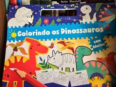 Colorino os Dinossauros foto