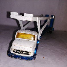 bnk jc Corgi Juniors - Mercedes Benz Car Transporter