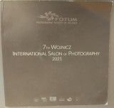 Cumpara ieftin CATALOG EXPO FOTO: 7th WOJNICZ INTERNATIONAL SALON OF PHOTOGRAPHY 2021 (LB ENG)