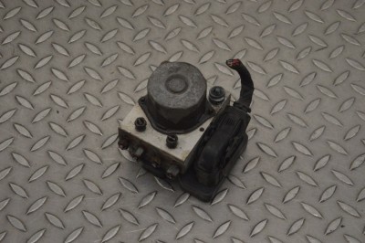 Pompa ABS TESLA MODEL S 2017 OEM: 1037797-00-D 21741281 foto