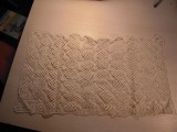 Macrame (Mileu) de forma dreptunghiulara cu laturile de dimensiunea 60x33 cm