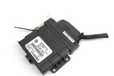 Unitate de control cutie de viteze VW TOUAREG 7P5 2015 OEM: 0C8927755C | 30370844