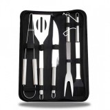 Cumpara ieftin Set ustensile gratar 5 piese otel inoxidabil cu servieta profesionala accesorii BBQ 38cm rezistent calitate superioara