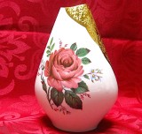VAZA PORTELAN BAVARIA DECOR CU TRANDAFIRI 17 CM