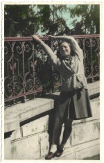 P1889N Fotografie colorizată din perioada regalității, studio Bilinski, București