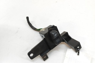 Buton geam ușă st&amp;acirc;nga față MITSUBISHI 3000 GT Coupe Z1_A 1993 OEM: MB766827 30763564 foto