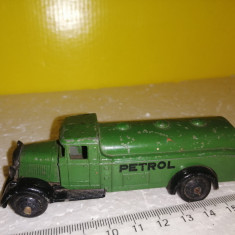 bnk jc Dinky 25d Petrol Tank Wagon