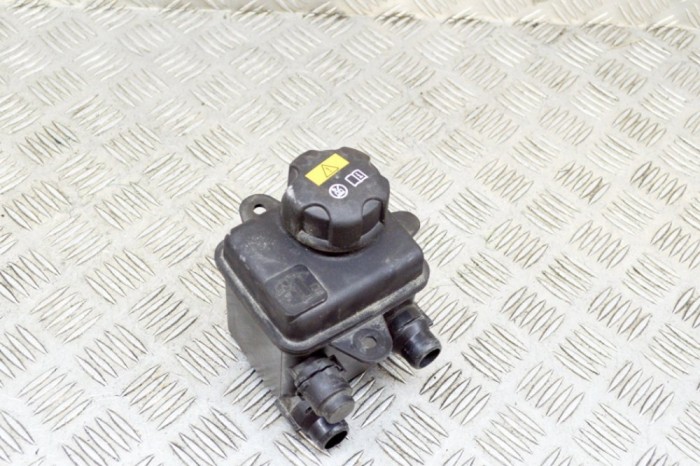 Vas de expansiune BMW i3 I01 2019 OEM: 9327150 13785078
