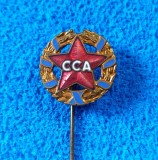 Insigna (model vechi) fotbal - CCA (STEAUA) BUCURESTI