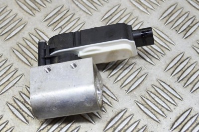 Supapa de expansiune aer condiționat HYUNDAI IONIQ 5 NE 2022 OEM: 976E2-GI500 17132665 foto