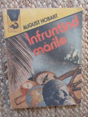 INFRUNTAND MARILE-AUGUST HOBART foto