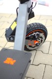 Trotineta electrica KuKirin G2 ULTRA (2026), 2 Motoare, 48v 18ah, Viteza 55 km/h, 1.600w, NEGRU+PORTOCALIU, pret avantajos
