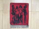 Sacosa mica din panza veche anii &#039;70-&#039;80 fata verso cu formatiile abba si boney m