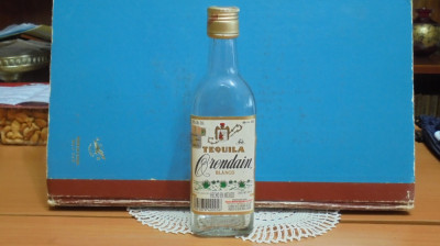 STICLA DE TEQUILA - ORENDAIN BLANCO - MEXIC - PRODUCCION NATIONAL 2000. foto