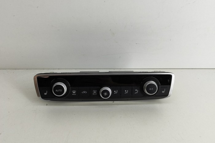 Modul de climatizare AUDI A3 Limousine 8VS, 8VM 2017 OEM: 8V0820043Q 24968987