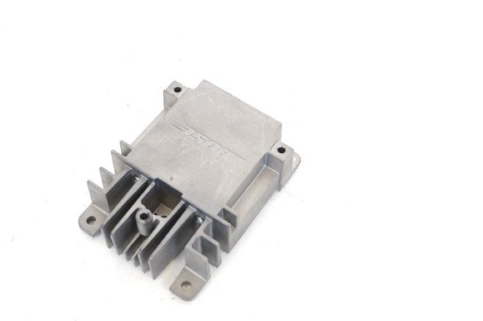 Amplificator de sunet INFINITI M30 2010 OEM: 315817-001 10794062