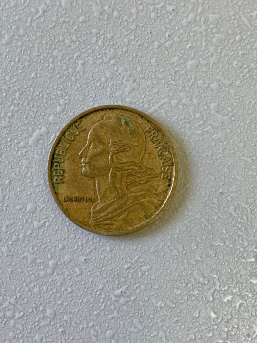 Moneda 5 CENTIMES - 5 CENTIMI - 1966 - Franta - KM 933 (87)