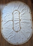 FATA DE MASA MARE VINTAGE DIN BUMBAC CU BRODERIE SI CROSET INSERAT