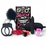 Set erotic AMOUR PACK Forbidden Desire, cu stimulator, inel pentru penis vibrator, mască, cătușe, zaruri, pană pentru stimulare și petale, pentru cupl