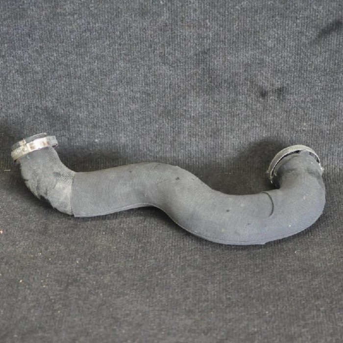 Furtun intercooler dreapta AUDI A5 8T3 2014 OEM: 8K0145738M 1932324