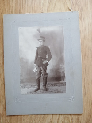 Copil in uniforma militara - fotografie 1911 - dimensiuni: 15 cm x 20 cm foto