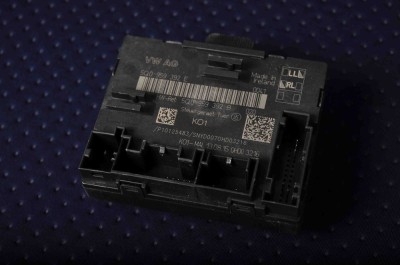 Modul de control ușă dreapta față VW PASSAT B8 3G2 2017 OEM: 5Q0959392E 2583627 foto