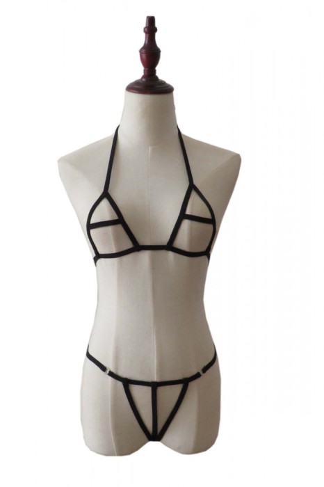Q574-1 Lenjerie fetish din material elastic cu decupaje
