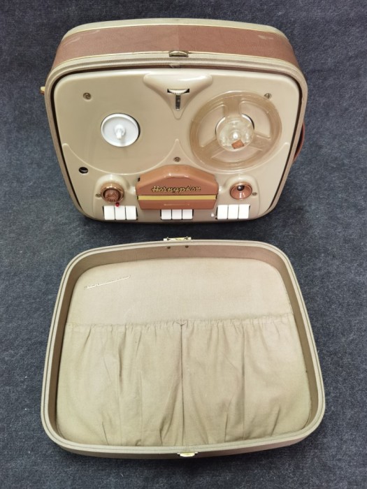 Magnetofon Triola WM4302A Horny (Hornyphon); Wien, Anii &#039;60. NEFUNCTIONAL!