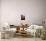 Tablou Canvas, "Flori de munte sub cer albastru", Flori, Munți, Cer, Nori, St&acirc;ncă, Verdeață, Primăvară, Natură, Pitoresc, Tandrețe, 26 x 39 cm, CMCLAS
