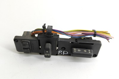 Buton de control scaun dreapta LAND ROVER RANGE ROVER II P38A 1999 OEM: YUB101200 29491097 foto