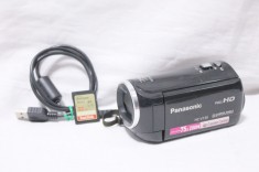 Camera video digitala Panasonic HC-V130 Full HD 8.9 MP 32 GB zoom optic 38X