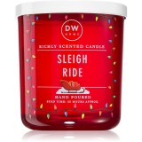 DW Home Signature Sleigh Ride lum&acirc;nare parfumată 249 g