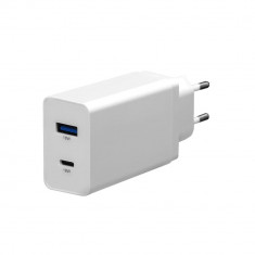 Incarcator retea 18W 3A, Platinet 45480, QC3.0 PD3.0 , porturi 1 x USB si 1 x USB tip C, intrare curent 100 - 240 V, alb