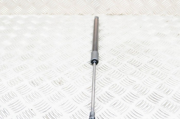 Amortizor haion st&acirc;nga VW GOLF VII 5G1, BQ1, BE1, BE2 2017 OEM: 5G6827550G 13961280