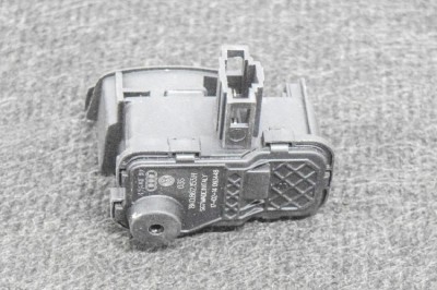 &amp;Icirc;ncuietoare capac rezervor AUDI Q5 8R 2014 OEM: 8K0862153H | 11246526 foto