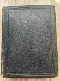 Biblia / Biblie veche , an 1888 , engleza , coperta piele, pagini aurite pe lateral , 3 kilograme , 29x23x7 cm , contine si unele harti.