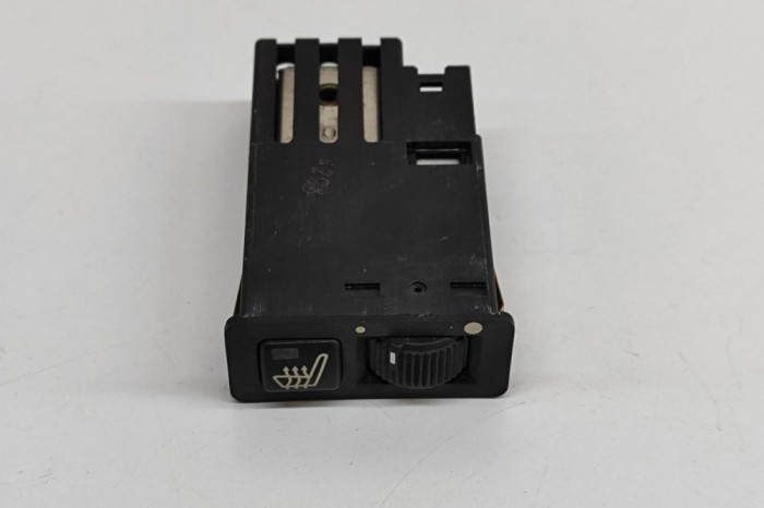Comutator &icirc;ncălzire scaun BMW 7 E38 1996 OEM: 8360872 28955316