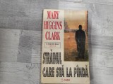 Strainul care sta la panda de Mary Higgins Clark