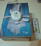 SET MARTISOR - 4 carti de dragoste + Martisor bratara CADOU