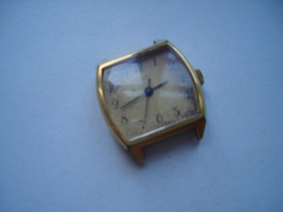 Ceas dame mecanic sovietic Luch, caracasa aurita AU10, defect, cheita blocata foto