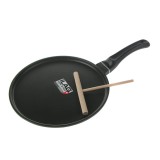 Tigaie pentru clatite din aluminiu cu invelis antiaderent, diametru 26 cm, accesoriu lemn inclus, negru, Kinghoff