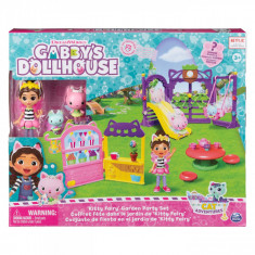 Gabbys Dollhouse Set Petrecerea Din Gradina foto